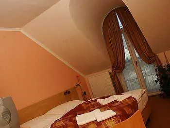 Steve Lipótszentmiklós